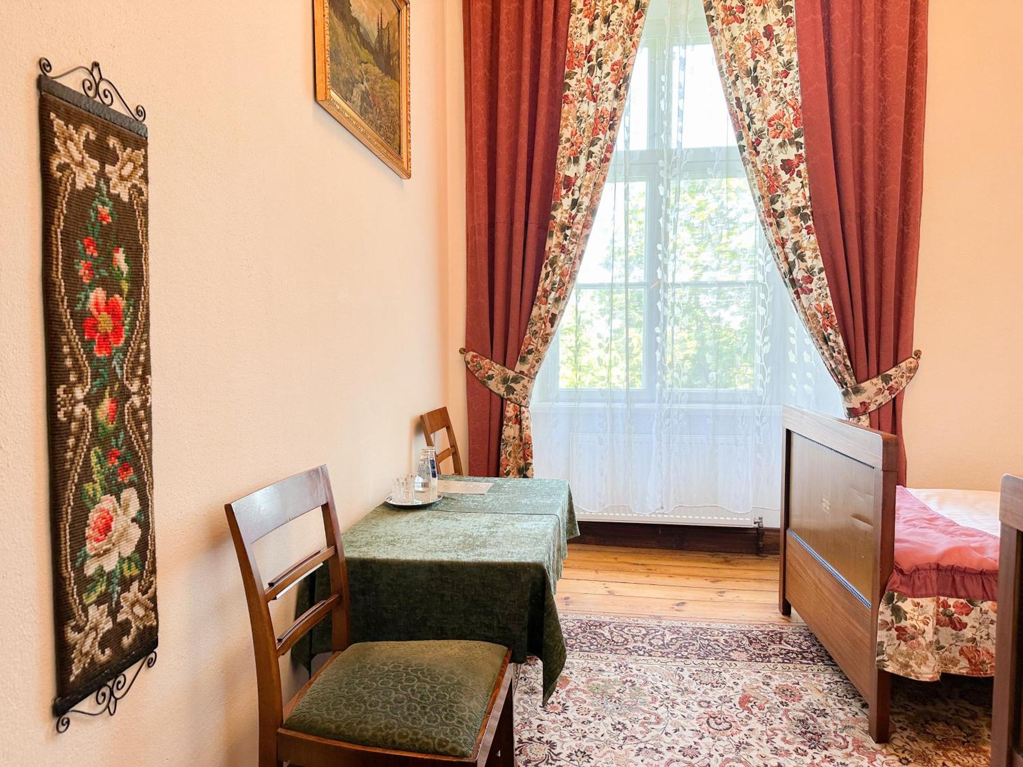 Edoles Pils Hotell Rom bilde